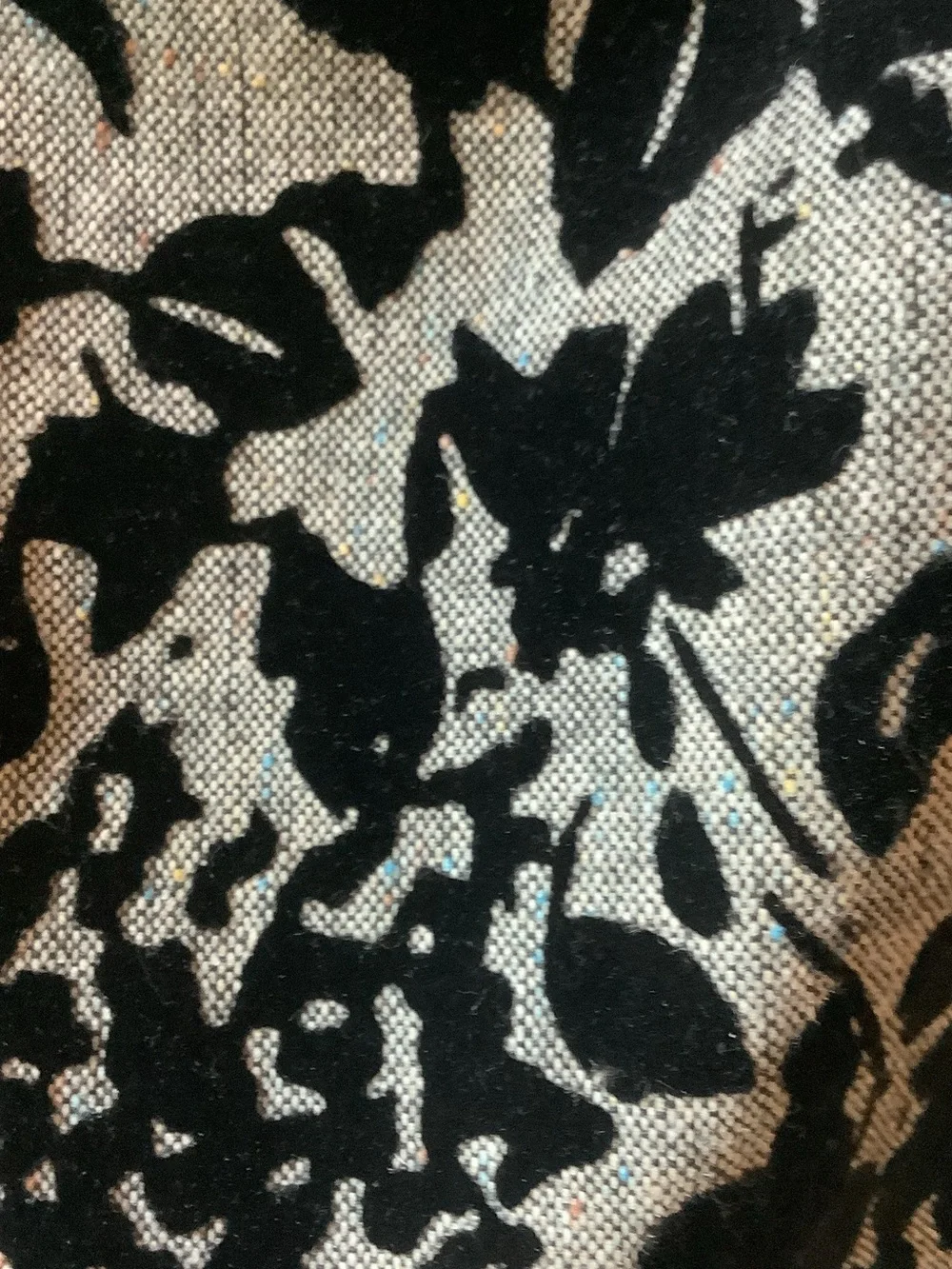 Ann Taylor Black and Silver Floral Jacquard Pencil Skirt